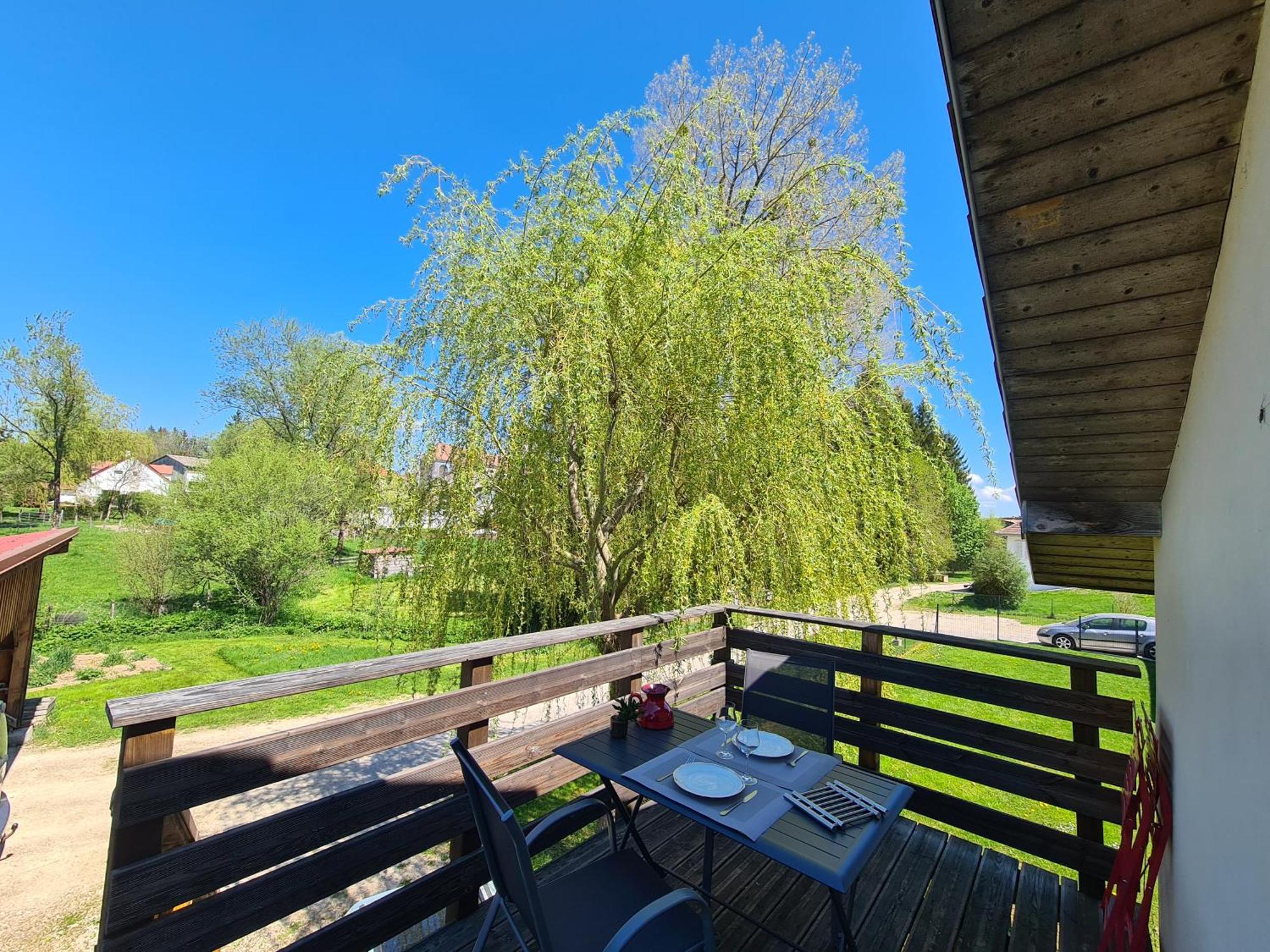 Apartmán Sous Le Saule Nods Exteriér fotografie